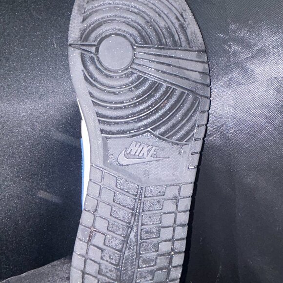 Nike Air Jordan 1 Mid SE GS “Cyber Active Fuchsia” – Mens Size 10 - Picture 7 of 7